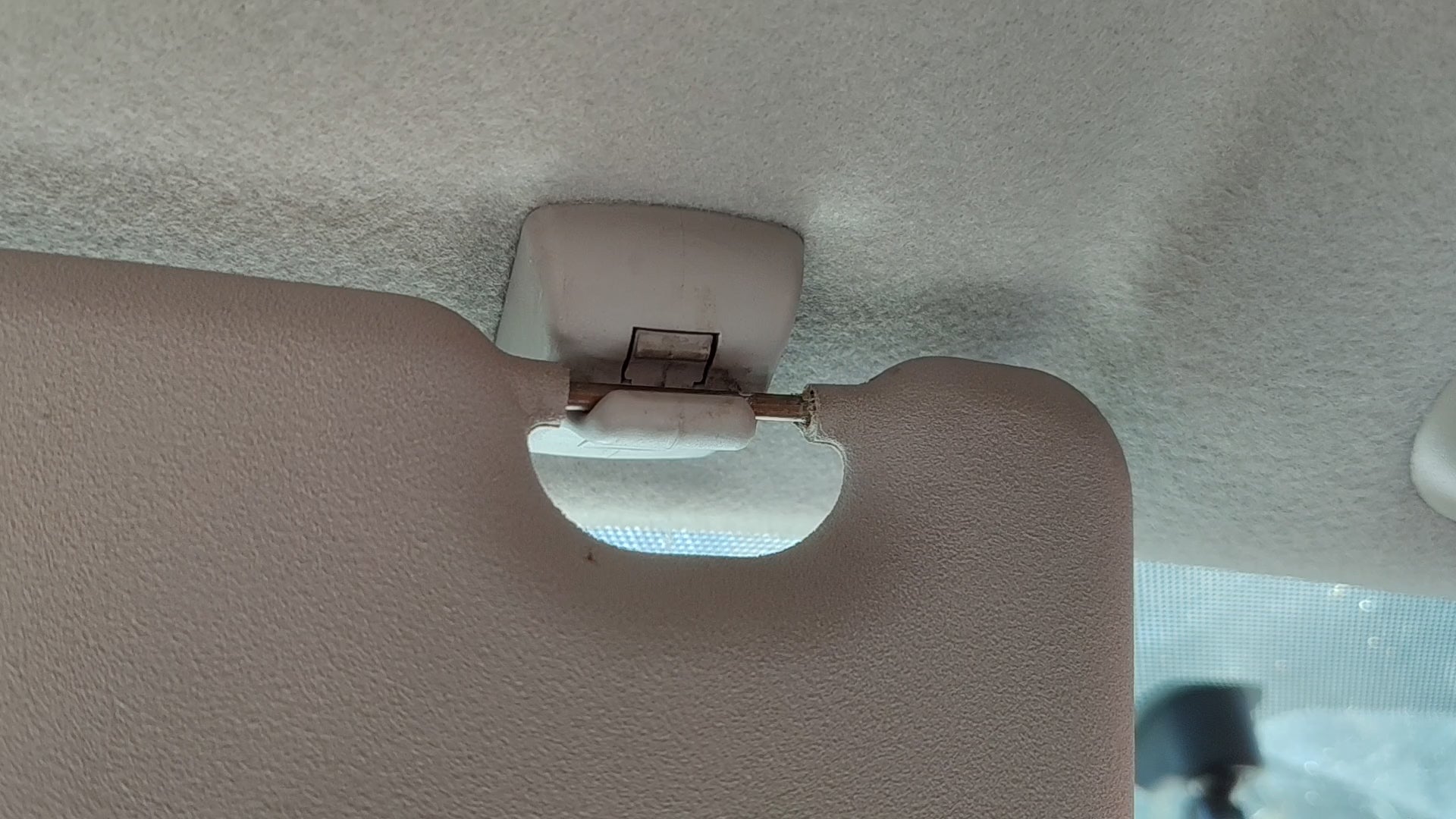 Ford Fiesta Mk.5/6 ST150 Sunvisor repair kit.